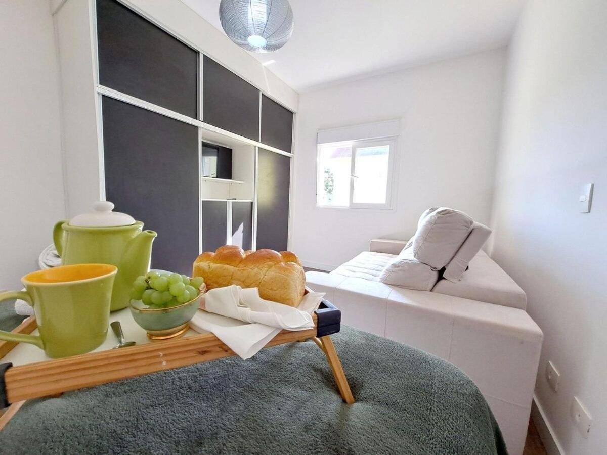 Apartamento Charmoso Com Lareira กังโปสดูจอร์เดา ภายนอก รูปภาพ