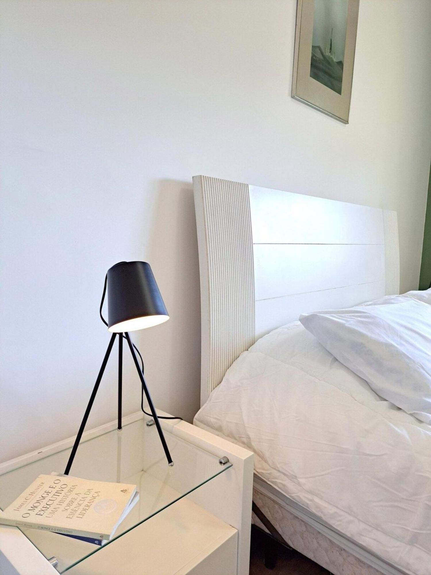 Apartamento Charmoso Com Lareira กังโปสดูจอร์เดา ภายนอก รูปภาพ