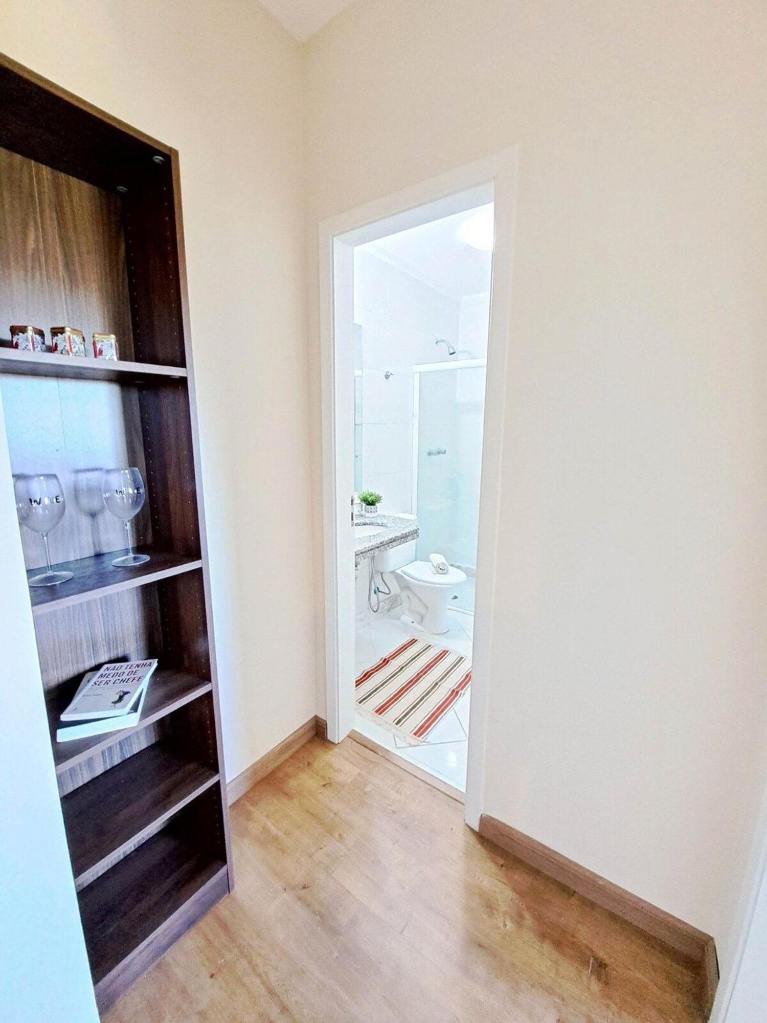 Apartamento Charmoso Com Lareira กังโปสดูจอร์เดา ภายนอก รูปภาพ